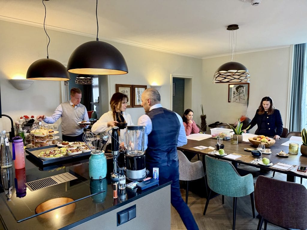 Sfeer 2 - Teamspirit in de praktijk